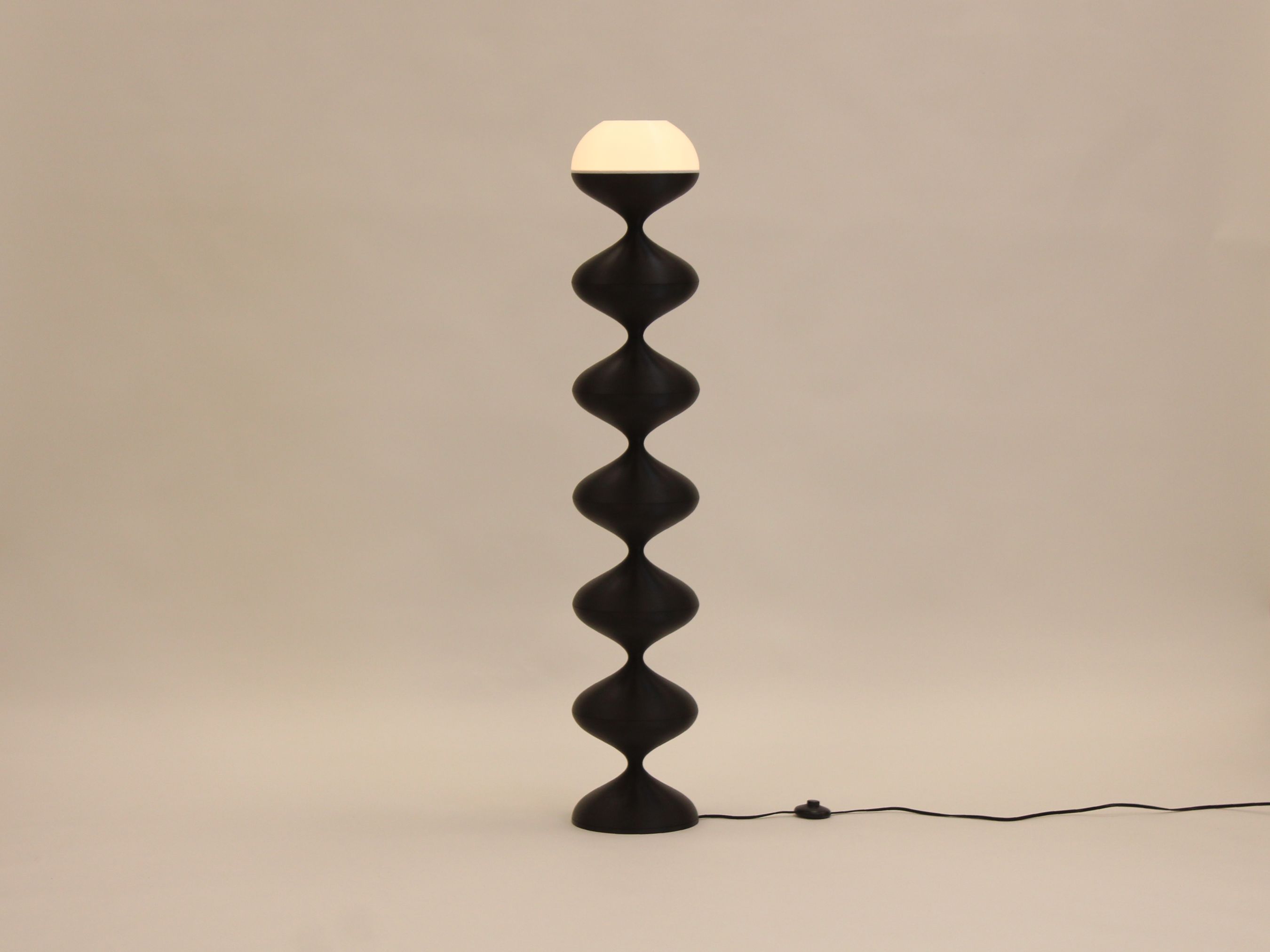 Black Squiggle Lamp
